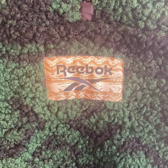 Reebok Classics Winter Escapes reversible jacket - Picture 3 of 9